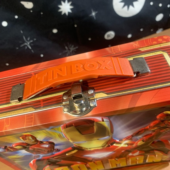 Iron Man 2 the Movie Tin Box Co 2010 Mini Collectible Lunchbox Marvel - Picture 11 of 16